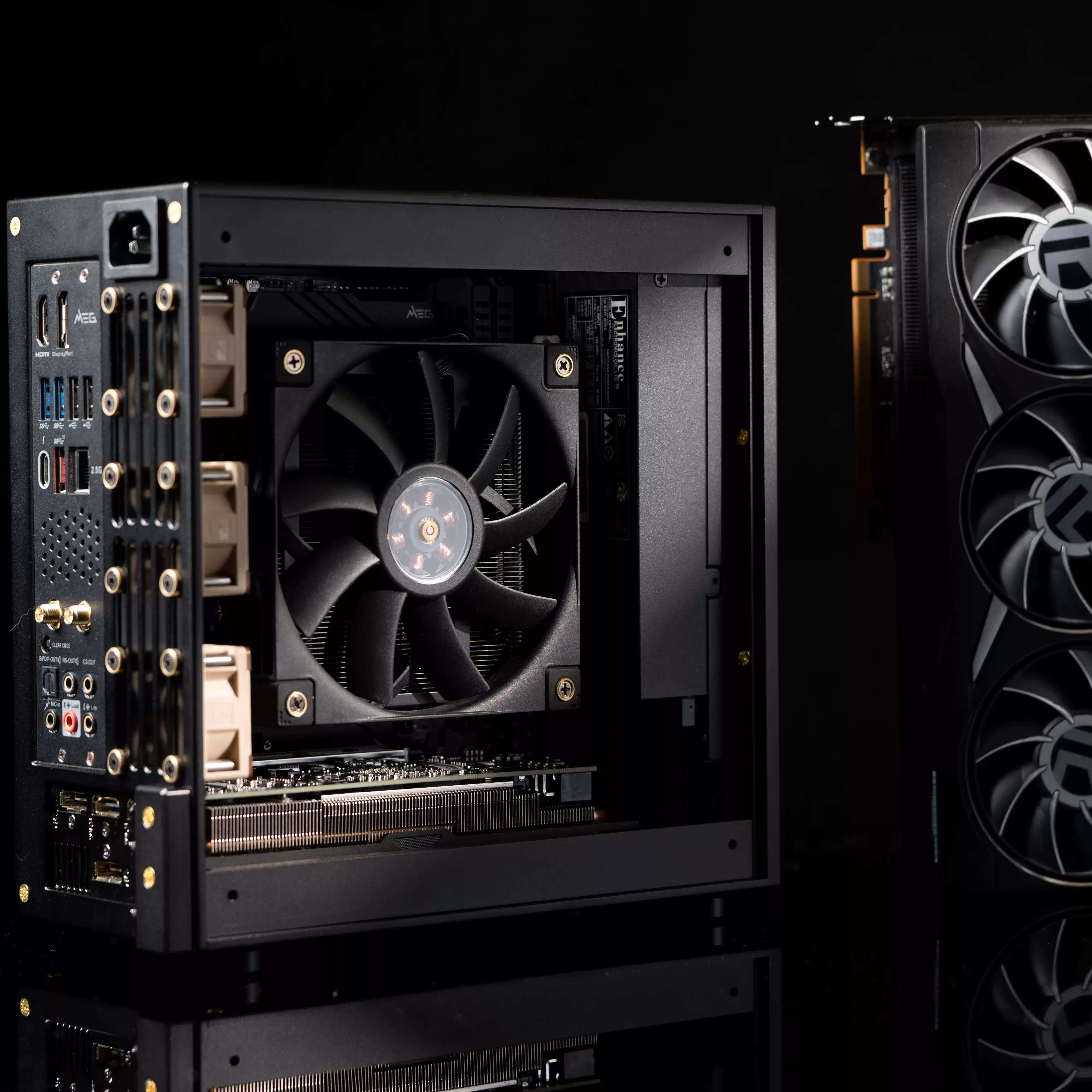 Sff Mini Itx Cnc Aluminum Chassis - เคส LP P6 ITX อลูมิเนียม CNC